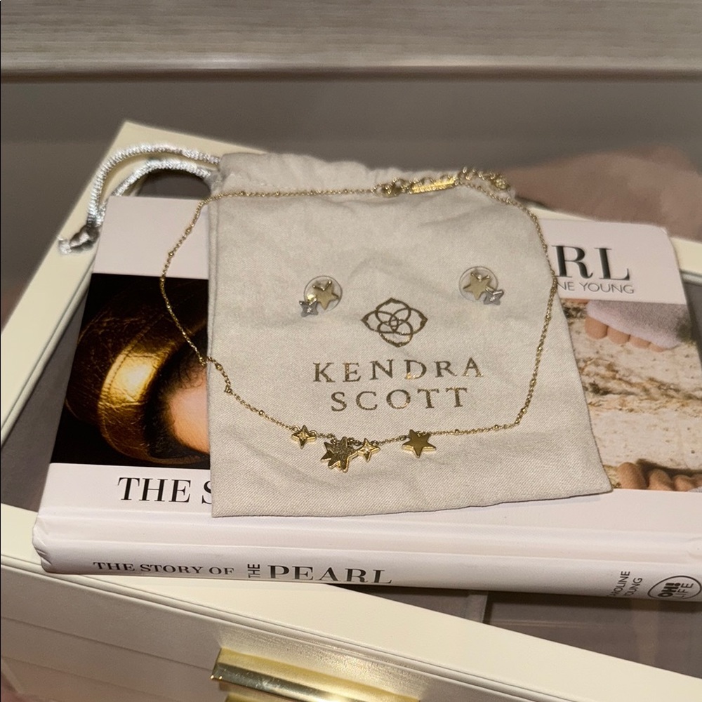 Kendra Scott Gold Stars Earring and Necklace Jewelry Set